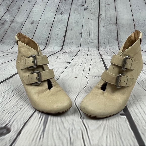 EMU Australia women's Lyndon leather ankle wedge boot color - Bone, size 7 M US - Picture 6 of 10